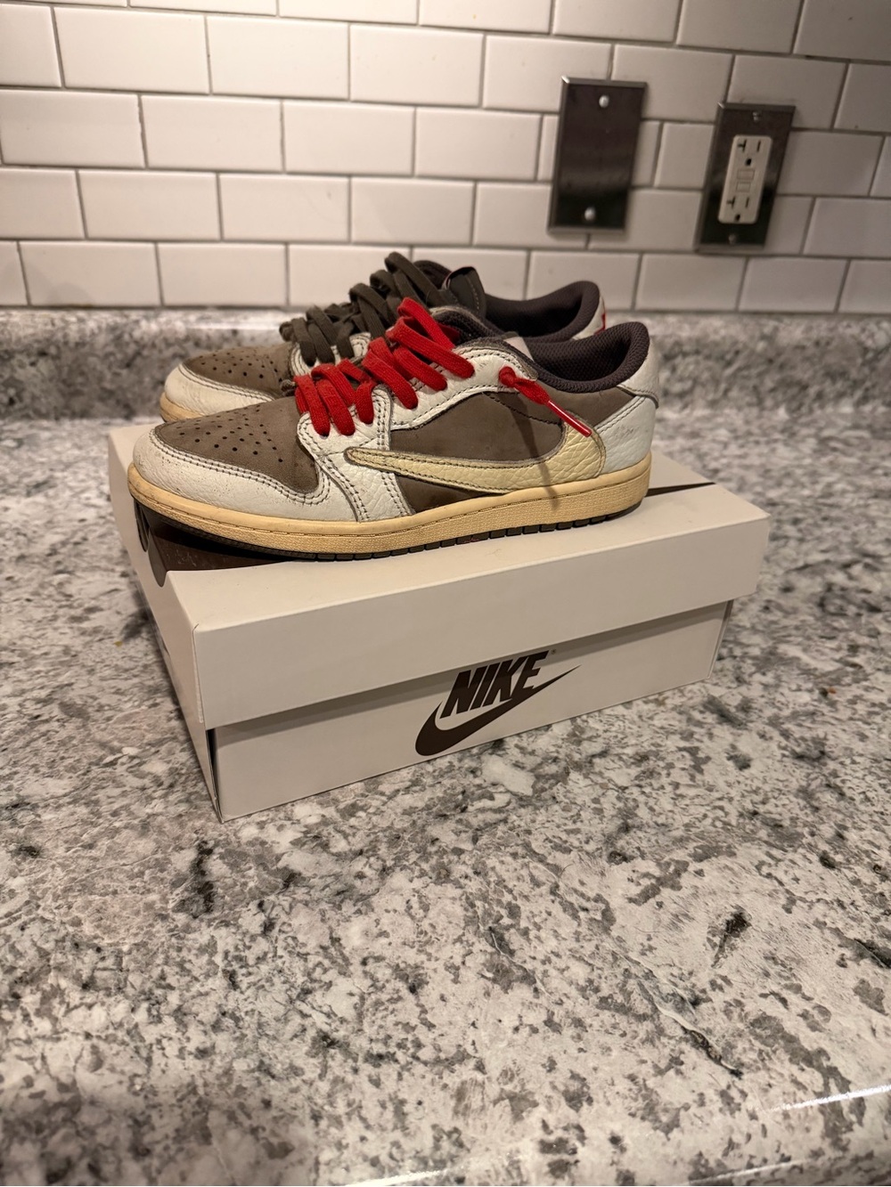 Nike Travis Scott Air Jordan 1 Low OG olives